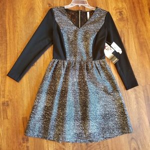 Kensie Small Elegant Black and White Dress BNWT